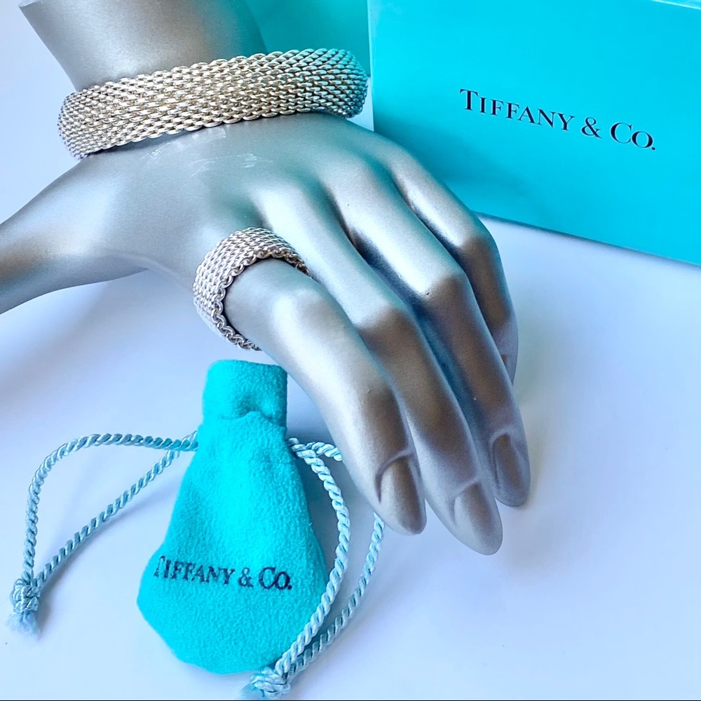 🩵Auth Tiffany&Co.Classic SomersetMeshBangleBracelet 🩵 - Picture 7 of 16